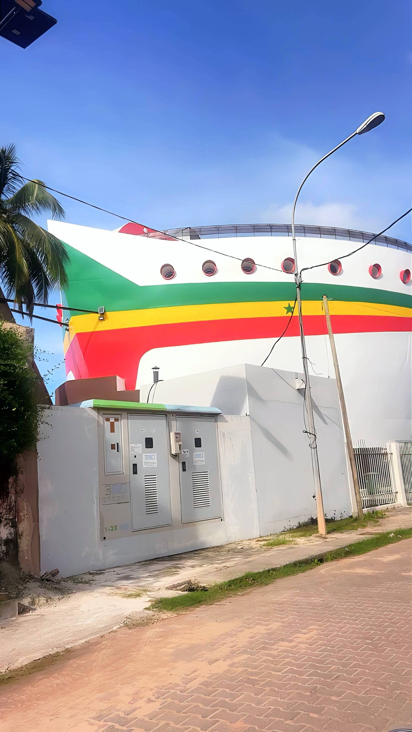 Bateau de la liaison Ziguinchor – Dakar